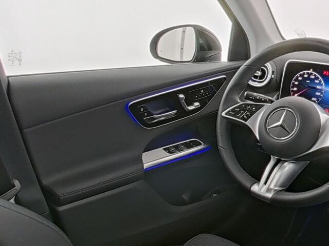 Mercedes-Benz GLC-KLASSE 300 e 4MATIC Plug-In Hybride Trekhaak | Memory Voor stoelen | Stuur en Stoelverwarming | Ledkoplampen | Apple CarPlay. Inclusief 24 maanden MB Certified garantie voor Europa.