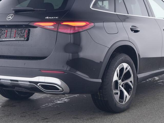 Mercedes-Benz GLC-KLASSE 300 e 4MATIC Plug-In Hybride Trekhaak | Memory Voor stoelen | Stuur en Stoelverwarming | Ledkoplampen | Apple CarPlay. Inclusief 24 maanden MB Certified garantie voor Europa.