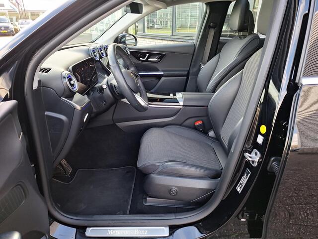 Mercedes-Benz GLC-KLASSE GLC 300 e 4MATIC Autom. | Panoramadak | Trekhaak | 360° Camera | Rijassistentiepakket | Memory pakket | Sfeerverlichting | Dodehoekassistentie | Elektrische achterklep