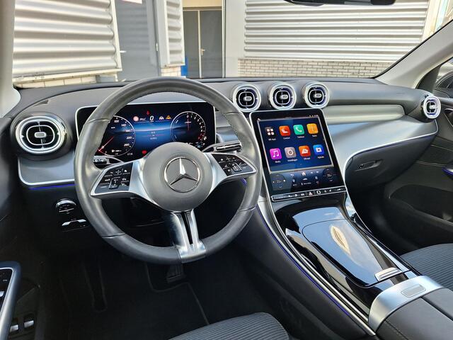 Mercedes-Benz GLC-KLASSE GLC 300 e 4MATIC Autom. | Panoramadak | Trekhaak | 360° Camera | Rijassistentiepakket | Memory pakket | Sfeerverlichting | Dodehoekassistentie | Elektrische achterklep