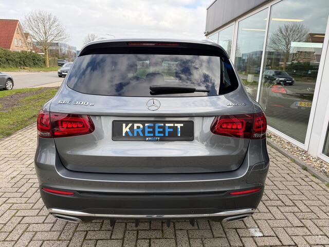Mercedes-Benz GLC-KLASSE 300e 4MATIC AMG Digitaal | Pano
