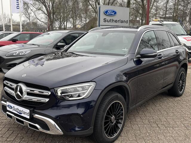 Mercedes-Benz GLC-KLASSE 300e 4MATIC Business Solution | PHEV | 320pk | Plug-in Hybride | Achteruitrijcamera | Navigatie | Half leder