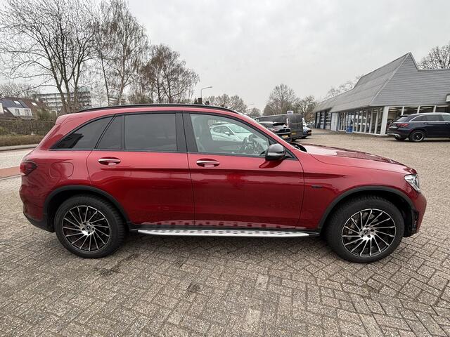 Mercedes-Benz GLC-KLASSE 300e 4MATIC AMG Line | PHEV | Plug-in Hybride | 320pk | Panoramadak | Stoelverwarming | 360 graden camera | Burmester audio