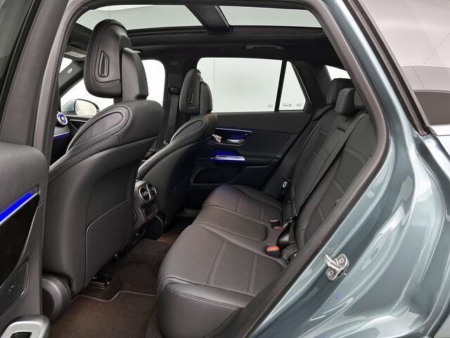 Mercedes-Benz GLC-KLASSE 300e 4MATIC Business Solution Luxury | Comfortpakket Plus | Parkeerpakket met 360°-camera | Trekhaak | DISTRONIC | Panoramaschuifdak | THERMATIC |