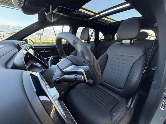 Mercedes-Benz GLC-KLASSE 300e 4MATIC Sport Edition | AMG | Panoramaschuifdak | Premium pakket | Nightpakket | Head-Up | Dodehoekassistent | DIGITAL LIGHT | Trekhaak |