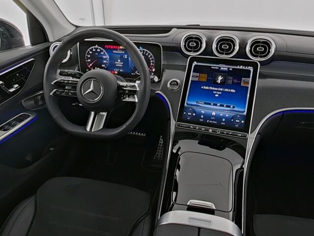Mercedes-Benz GLC-KLASSE 300 e 4MATIC AMG Plug-In Hybride AMG Line Premium Plus | Night Pakket | Trekhaak | Panorama Schuif-Kanteldak | Digital Livht. Inclusief 24 maanden Mercedes-Benz Certified garantie voor Europa.