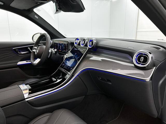 Mercedes-Benz GLC-KLASSE 300e 4MATIC Sport Edition | Premium | Nightpakket | Rijassistentiepakket Plus | Treeplanken in aluminiumlook | Trekhaak | Panoramaschuifdak | Smartphone integratie | 360° camera | Sfeerverlichting |