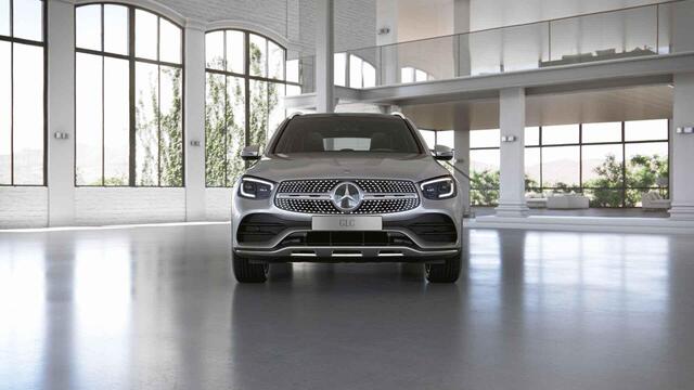 Mercedes-Benz GLC-KLASSE 300e 4MATIC Business Solution AMG | Panoramadak | Memory | Burmester | Widescreen | Trekhaak |