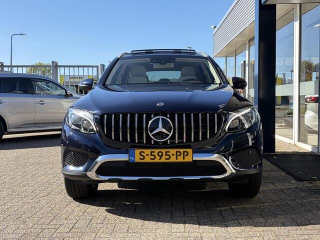 Mercedes-Benz GLC-KLASSE 350e 4MATIC Premium Plus / Automaat / Volledig Dealer-Onderhouden / Nieuw HV Accupakket / Vol-Leder + Lederen Interieurdelen / Open/Pano-dak / Adaptieve Led Koplampen / Head-Up Display / Burmester Audio / Akoestikglas / Elektrisch verstelbare voorstoelen
