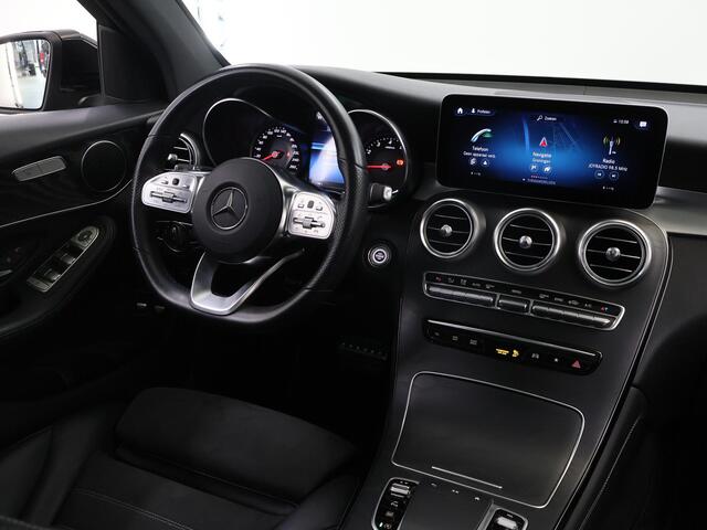 Mercedes-Benz GLC-KLASSE 200 4MATIC Advantage AMG interieur | Panoramadak | Multibeam Led | Trekhaak wegklapbaar | Sfeerverlichting | Dodehoek assistent | Apple Carplay