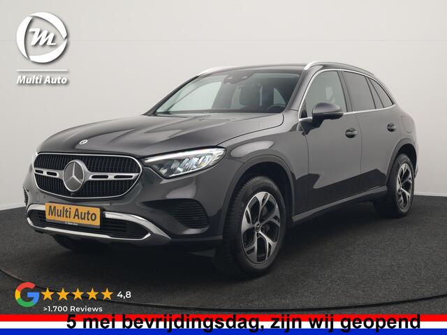 Mercedes-Benz GLC-KLASSE 300e 4MATIC Luxury Line 313pk Dealer O.H. | Trekhaak Af Fabriek | Adaptive Cruise | Camera | Lederen Sportstoelen Memory & Verwarmd | Sfeerverlichting | Blis | Stuur Verwarmd | Navigatie | DAB | Plug In Hybrid |