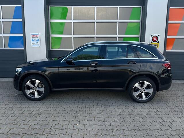 Mercedes-Benz GLC-KLASSE 300E / 4Matic/ BNS SOL. /PANO/ Stoel verwarming