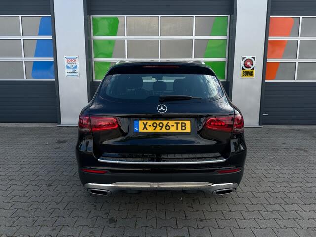 Mercedes-Benz GLC-KLASSE 300E / 4Matic/ BNS SOL. /PANO/ Stoel verwarming