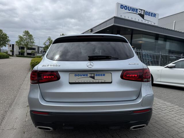 Mercedes-Benz GLC-KLASSE 300e 4MATIC Night Burmeister, Pano/dak, Trekhaak, Head Up, AMG LM, digitaal dasb.