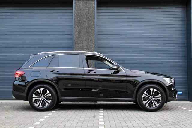 Mercedes-Benz GLC-KLASSE 200 Business Solution Vol leder | Vol in de opties! | NL Auto | 1e eigenaar | 1e lak | Dealeronderhouden