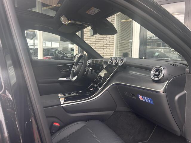 Mercedes-Benz GLC-KLASSE 300e 4MATIC AMG Line