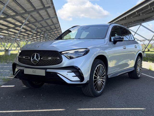 Mercedes-Benz GLC-KLASSE 300e 4MATIC Sport Edition | Night | Panoramaschuifdak | Premium Plus | Burmester | Trekhaak | Head-Up |