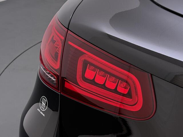 Mercedes-Benz GLC-KLASSE 300 4MATIC Premium Plus Facelift | Panoramadak | Trekhaak | 360 Camera | Standkachel