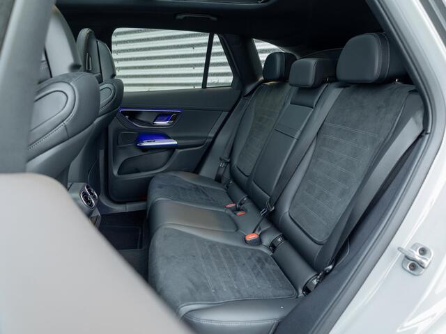 Mercedes-Benz GLC-KLASSE 300e 4MATIC Sport Edition Premium | Panorama dak | Trekhaak