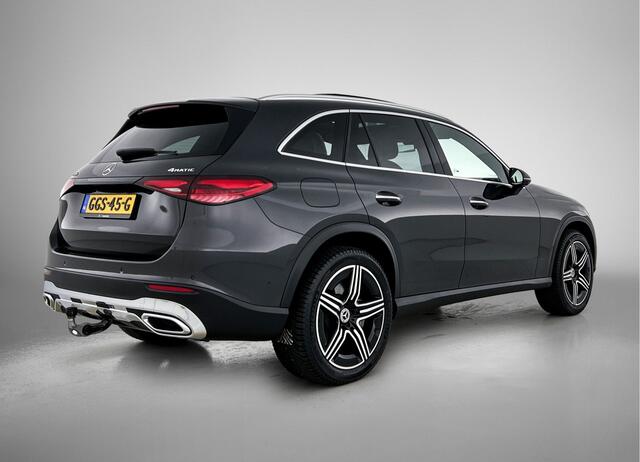Mercedes-Benz GLC-KLASSE 300 e 4MATIC Luxury Line Plug-In Hybride Panorama Schuif-Kanteldak | Parkeerpakket met 360°-camera | Trekhaak | Stoelventilatie/- verwarming voor. Inclusief 24 maanden Mercedes-Benz Certified garantie voor Europa.