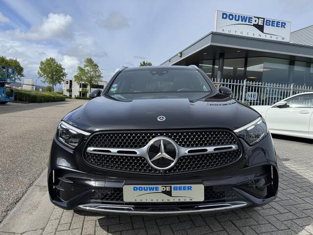 Mercedes-Benz GLC-KLASSE 300e 4MATIC AMG Line premium Plus leer exclusief, pano/dak, trekhaak, Burmester, Head Up