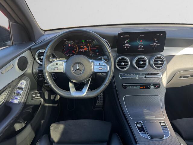Mercedes-Benz GLC-KLASSE 300e 4MATIC AMG Premium Plus Aut- SOH 100%, Dealer Onderhouden, Panoramadak, Sfeerverlichting, 360 Camera