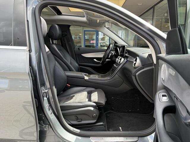 Mercedes-Benz GLC-KLASSE 300e 4MATIC AMG Line 320pk | PHEV | Panoramadak | Burmester Audio | Stoelverwarming | Achteruitrijcamera | 360 Camera | Dealeronderhouden