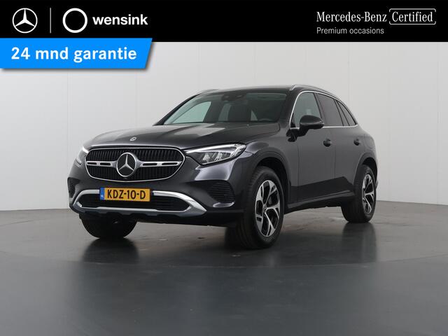 Mercedes-Benz GLC-KLASSE 300e 4MATIC Luxury Line | Panoramadak | Trekhaak | Rij assistentiepakket | Winter pakket |