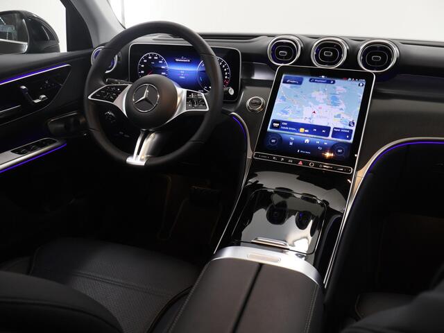 Mercedes-Benz GLC-KLASSE 300e 4MATIC Luxury Line | Premium plus pakket | Keyless | 360 camera | Panoramadak | Trekhaak | Verwarmd stuur | Burmester |