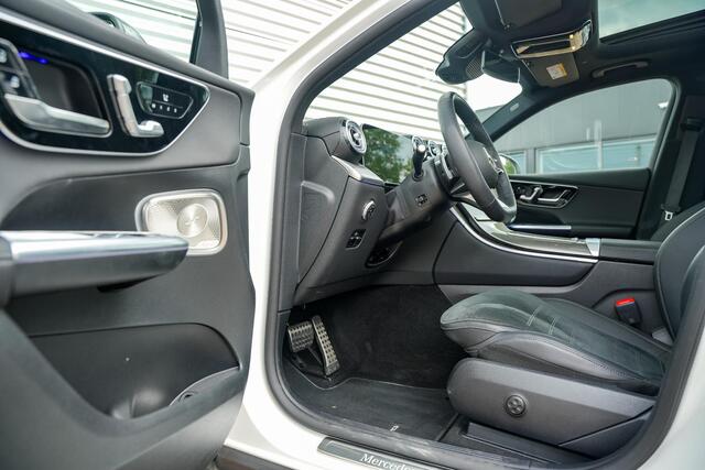 Mercedes-Benz GLC-KLASSE 300de 4MATIC AMG Line Edition | Panorama | Burmester 3D | Distronic | Trekhaak | Memory