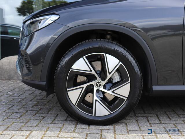 Mercedes-Benz GLC-KLASSE 300e 4M | Luxury Line | 360* Camera | Ambiente | Winter Pakket | Parkeer Pakket | Distronic Pro |
