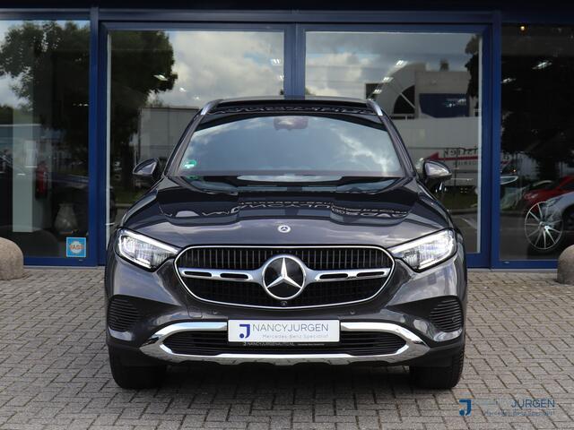 Mercedes-Benz GLC-KLASSE 300e 4M | Luxury Line | 360* Camera | Ambiente | Winter Pakket | Parkeer Pakket | Distronic Pro |