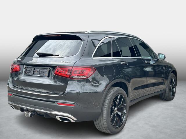 Mercedes-Benz GLC-KLASSE 300e 4MATIC Business Solution AMG | Trekhaak | Panoramadak | Memory | Rijassistentie