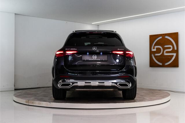 Mercedes-Benz GLC-KLASSE 300e 4MATIC AMG Premium+ 313PK | Pano | Burmester | Sfeer | HUD | VOL! 12 MND Garantie