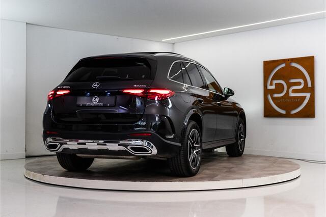 Mercedes-Benz GLC-KLASSE 300e 4MATIC AMG Premium+ 313PK | Pano | Burmester | Sfeer | HUD | VOL! 12 MND Garantie