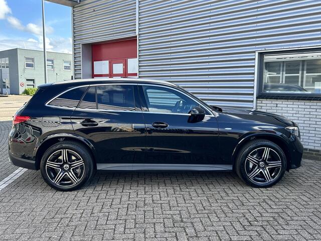 Mercedes-Benz GLC-KLASSE 300e 4MATIC AMG Line | Trekhaak | Panoramadak | Memory | Burmester