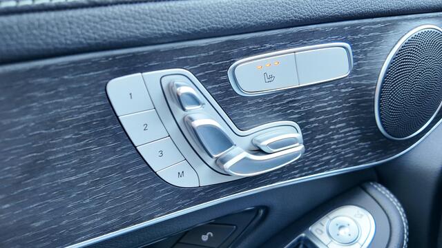 Mercedes-Benz GLC-KLASSE 300e 4MATIC Business Solution Luxury