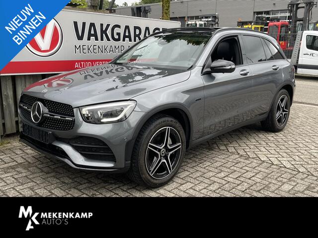 Mercedes-Benz GLC-KLASSE 300e 4MATIC AMG Line 19"/Panoramadak/Luchtvering/Burmester/360 camera/Trekhaak/Multibeam/Adaptieve cruise/Keyless/Dodehoek