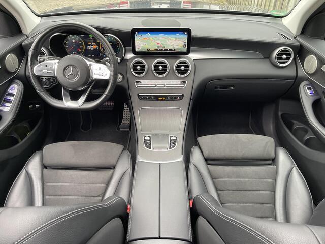 Mercedes-Benz GLC-KLASSE 300e 4MATIC AMG Line 19"/Panoramadak/Luchtvering/Burmester/360 camera/Trekhaak/Multibeam/Adaptieve cruise/Keyless/Dodehoek