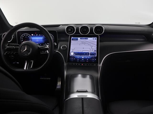 Mercedes-Benz GLC-KLASSE 300e 4MATIC AMG Line | Night | Panoramadak | Trekhaak | Memory | Burmester | Head-up display |