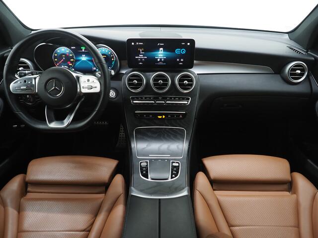 Mercedes-Benz GLC-KLASSE 300e 4MATIC AMG | Leder | Trekhaak | Virtual | Camera | Memory | Sportstuur | Donkere Hemel | Carplay