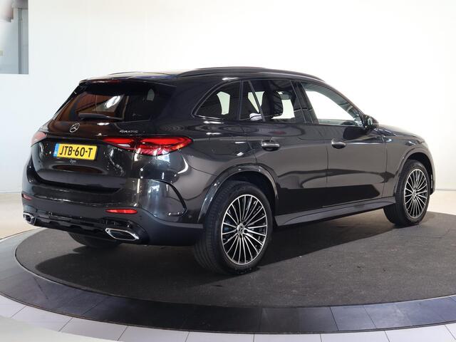 Mercedes-Benz GLC-KLASSE 300e 4MATIC Sport Edition | Panoramaschuifdak | Premium pakket | Nightpakket | 360° camera | Dodehoekassistent | DIGITAL LIGHT |