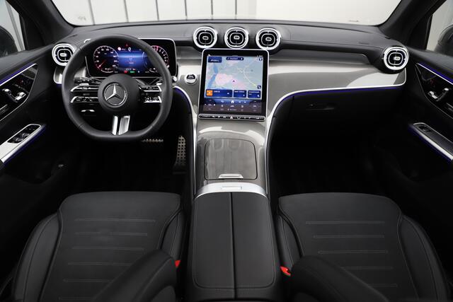 Mercedes-Benz GLC-KLASSE 400e AMG 4-Matic | 381PK | Pano | Sfeerverlichting | Digital-light | Distronic | Stuurwielverw. | Standkachel | Trekhaak | 2025.