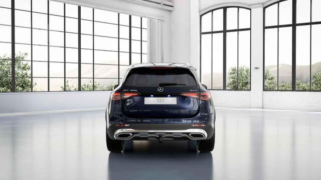 Mercedes-Benz GLC-KLASSE 300e 4MATIC Luxury Line | Panoramadak | Trekhaak | 360 graden camera | Getint glas | Memory | Stoelverwarming |