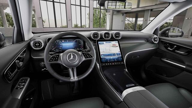 Mercedes-Benz GLC-KLASSE 300e 4MATIC Luxury Line | Trekhaak | Winter pakket | Memory pakket | Stuurverwarming |