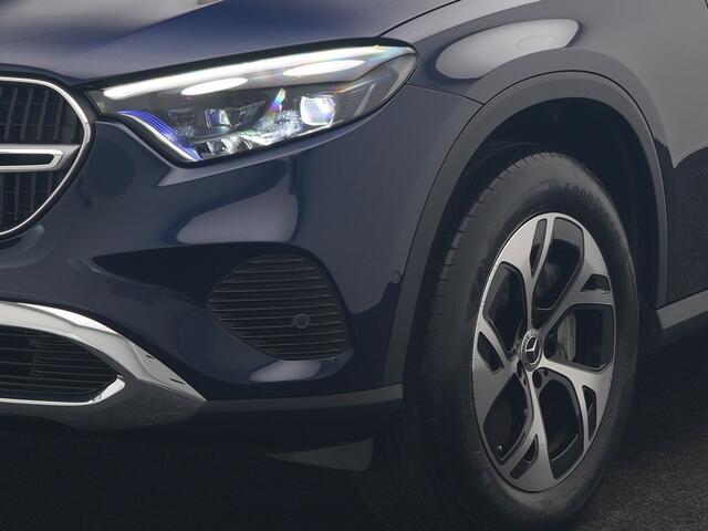 Mercedes-Benz GLC-KLASSE 300e 4MATIC Avantgarde PHEV 313pk Dealer O.H. | Adaptive Cruise | Camera | Digital LED | Sportstoelen Memory & Verwarmd | Stuur Verwarmd | Sfeerverlichting | Apple Carplay | Blis | Navigatie | MBUX | DAB | Plug In Hybrid |