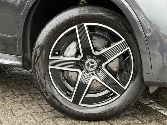 Mercedes-Benz GLC-KLASSE 300e 4MATIC AMG Line | Trekhaak | Distronic | CarPlay | Camera | 19 inch