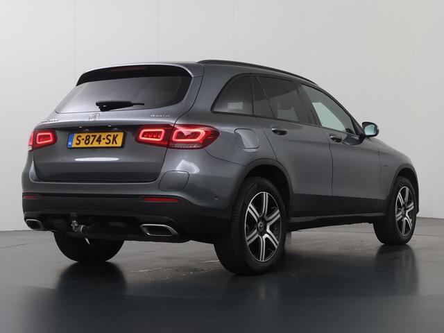 Mercedes-Benz GLC-KLASSE 300e 4MATIC Premium | Night | Trekhaak | Rijassistentiepakket Plus | Widescreen | Multibeam |