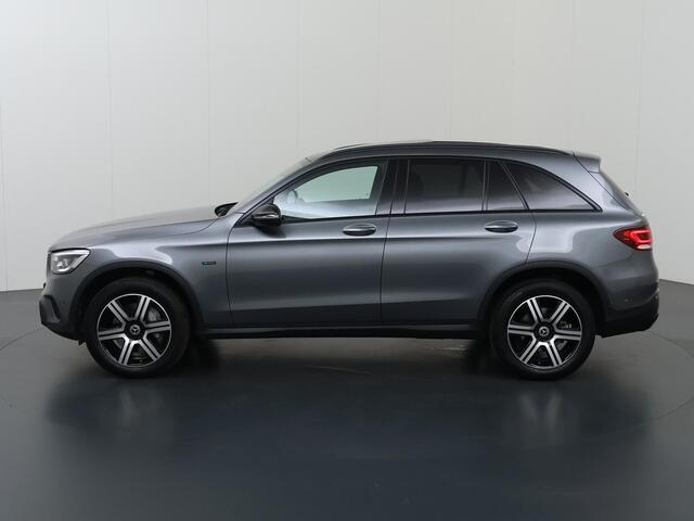 Mercedes-Benz GLC-KLASSE 300e 4MATIC Premium | Night | Trekhaak | Rijassistentiepakket Plus | Widescreen | Multibeam |