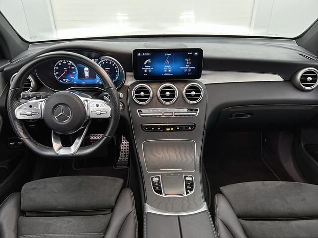 Mercedes-Benz GLC-KLASSE 300e 4MATIC | Trekhaak | Panoramadak | Stoelverwarming | 360° camera | Inclusief 24 maanden Mercedes-Benz Certified garantie voor Europa.
